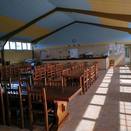 Albergue De Peregrinos Santiago Apostol Puente la Reina Zewnętrze zdjęcie